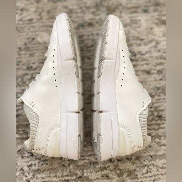 On Cloud The Roger Advantage White Leather Running Athletic Casual Shoes Size 7 - Picture 11 of 15